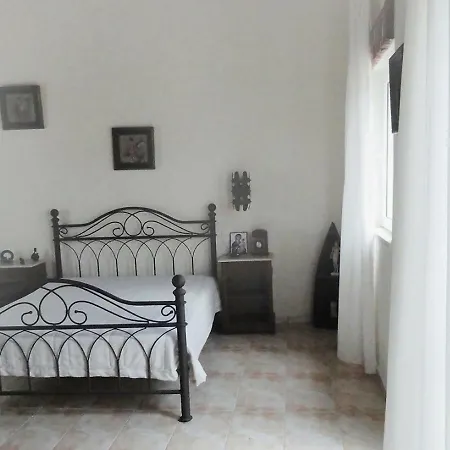 Arokaria Villa *