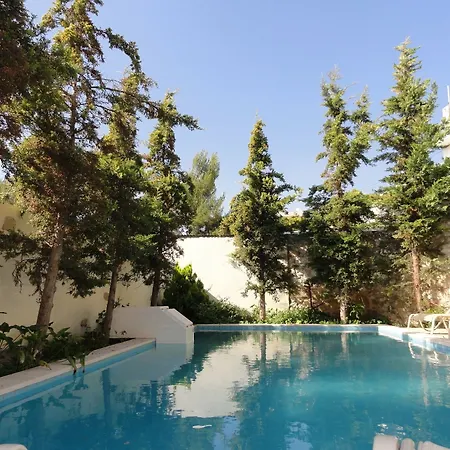 Arokaria Villa *